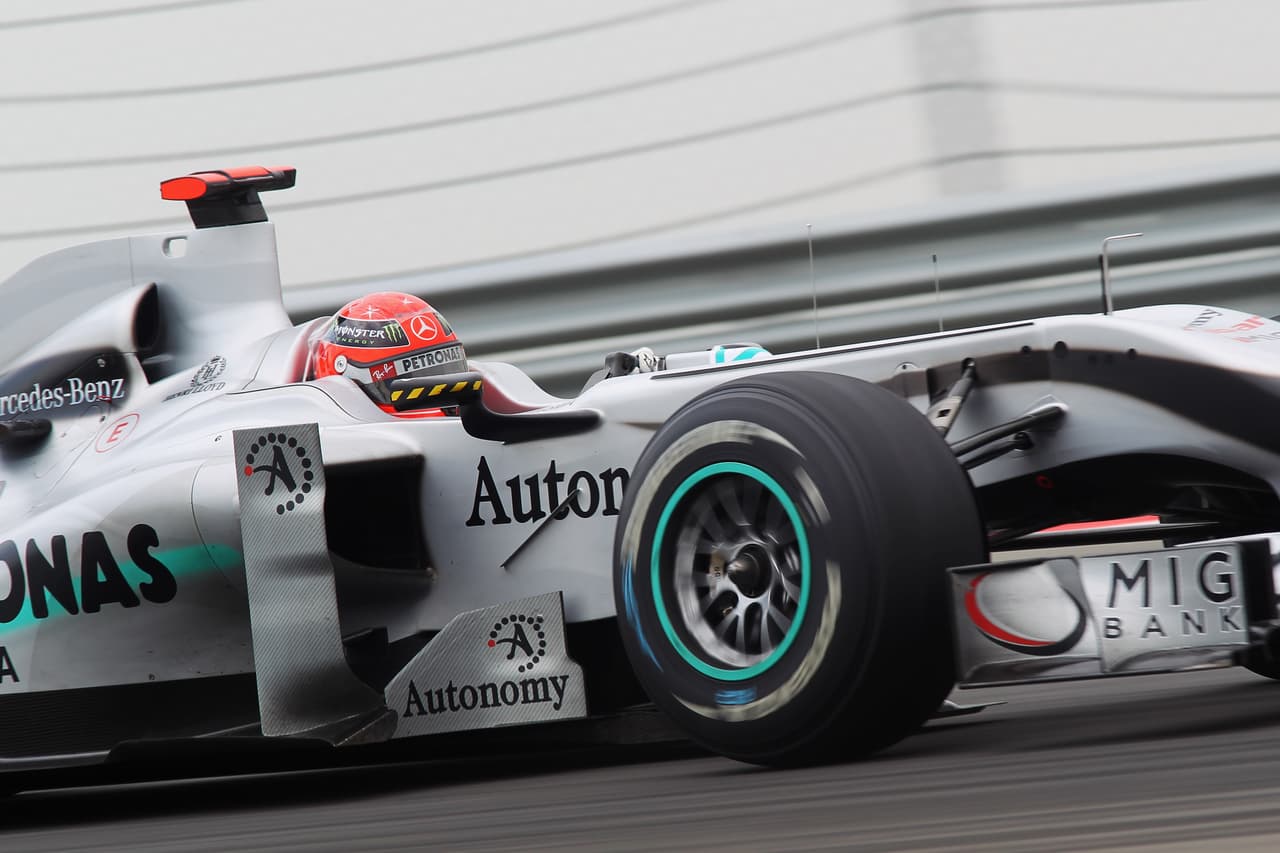 En la séptima carrera de la temporada, el Gran Premio de Turquía, regresó al cuarto lugar quedando por debajo de Lewis Hamilton, Jenson Button y Mark Webber.