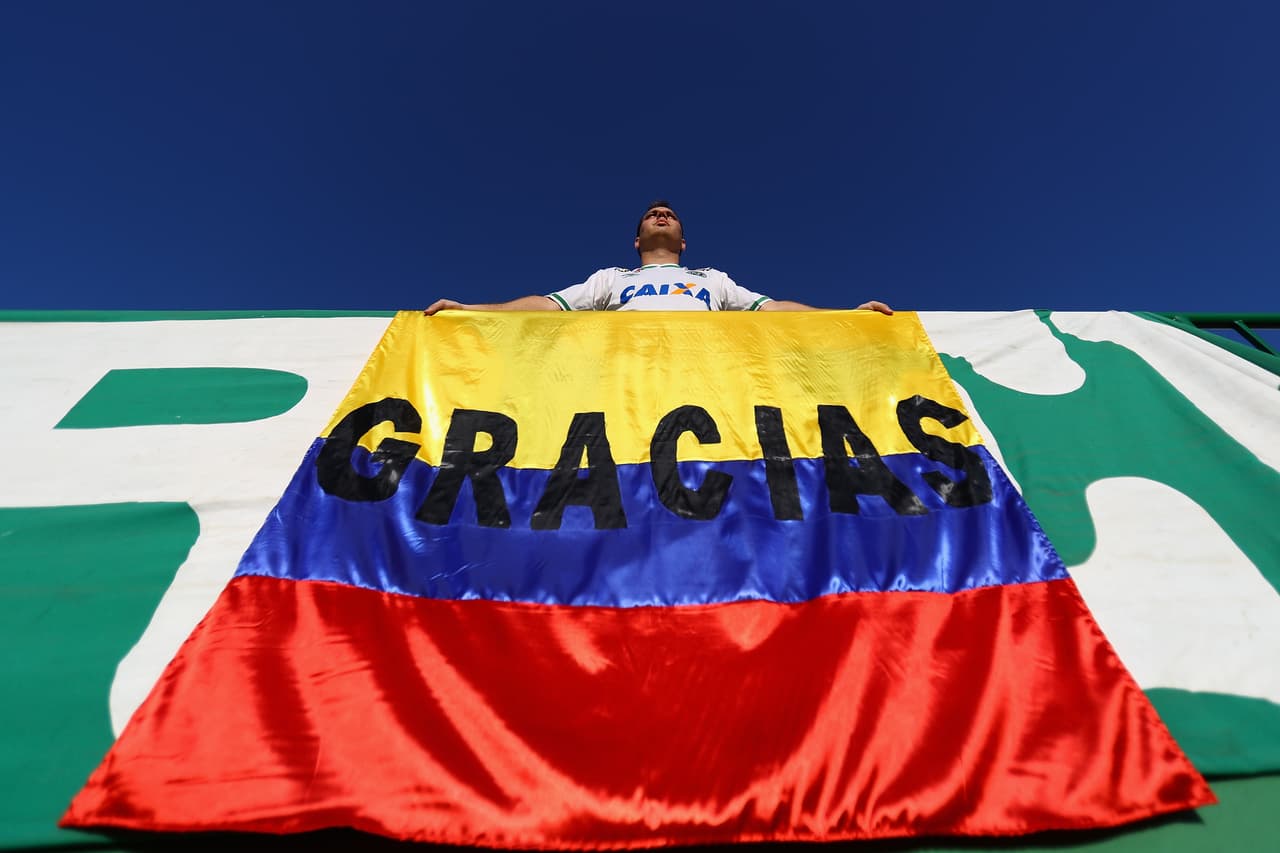 Colombianos y brasileños quedaron unidos y las autoridades colombianas entregarán pronto el informe final sobre el accidente, en una investigación que realizan con expertos de la aviación británica.