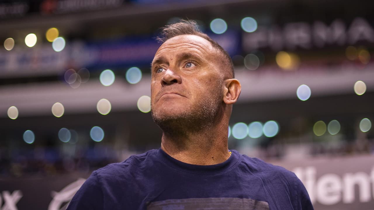 Lillini descarta renunciar a Pumas aunque admite que le faltó "bajar decibeles"