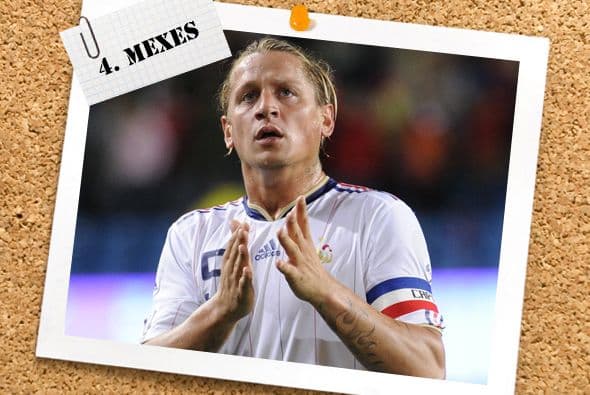 Para sorpresa de muchos, Philippe Mexes alineó con Francia en la central y cumplió con creces.