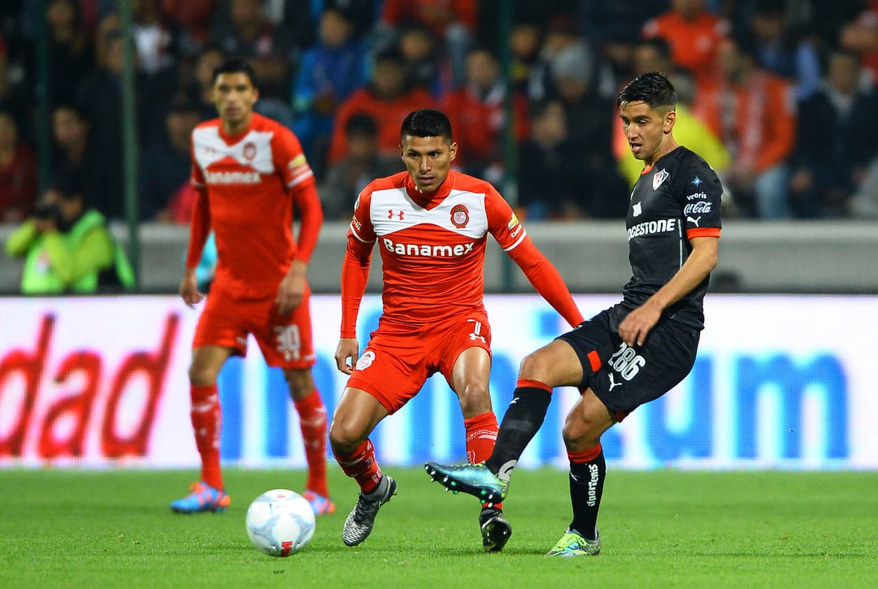 Moisés Velasco, Toluca.- El jugador retrasó un pase que fue robado por Gonzalo Bergessio y que a su vez asistió a Jefferson Duque para empatar el marcador en el partido entre Toluca contra Atlas.