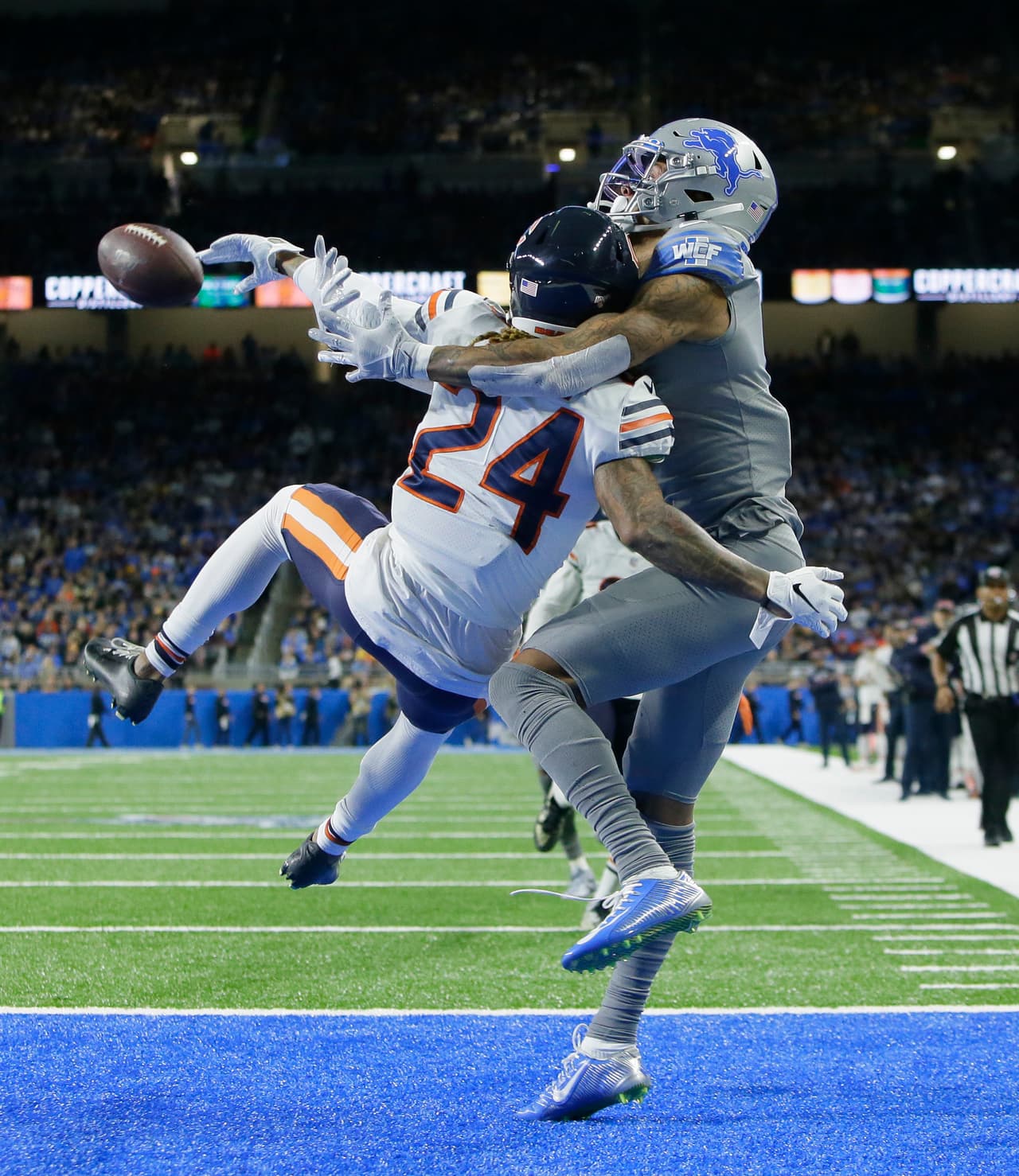 Chicago Bears gana en Detroit y se mantiene en la pelea por los playoffs.