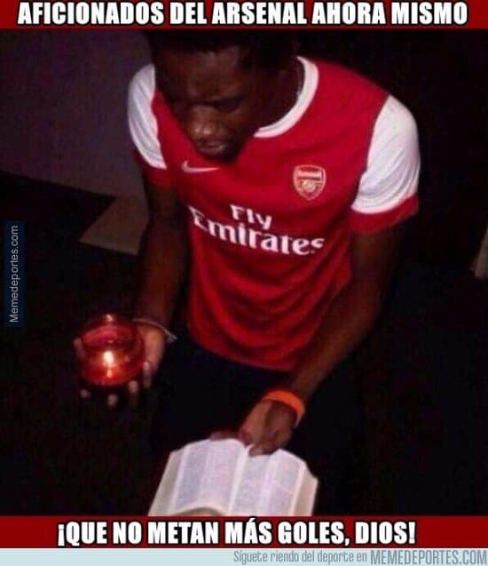 La contundencia que ha mostrado Javier Hernández no pasó desapercibida por los aficionados que hicieron mofa de los resultados en la Liga de Campeones