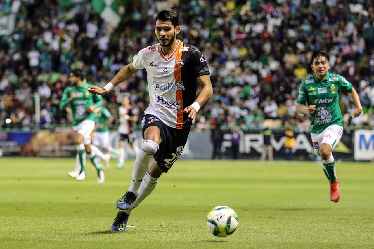 Alebrijes iba creciendo en confianza, en peligrosidad y estaban dando avisos pese a la jerarquía de su rival, y de estar jugando en su patio.