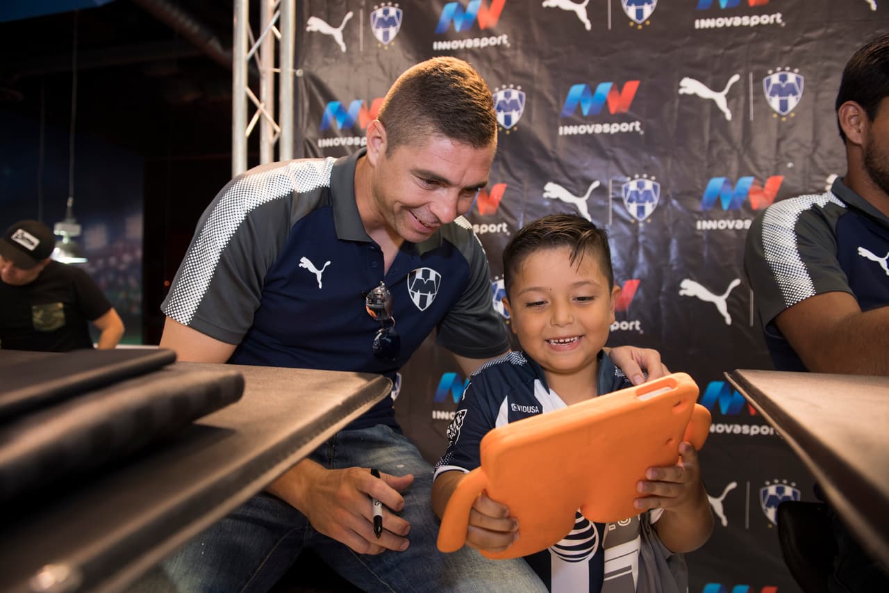 Con apenas meses de haber llegado al club regiomontano, Carrizo ya es referente en la fanaticada.