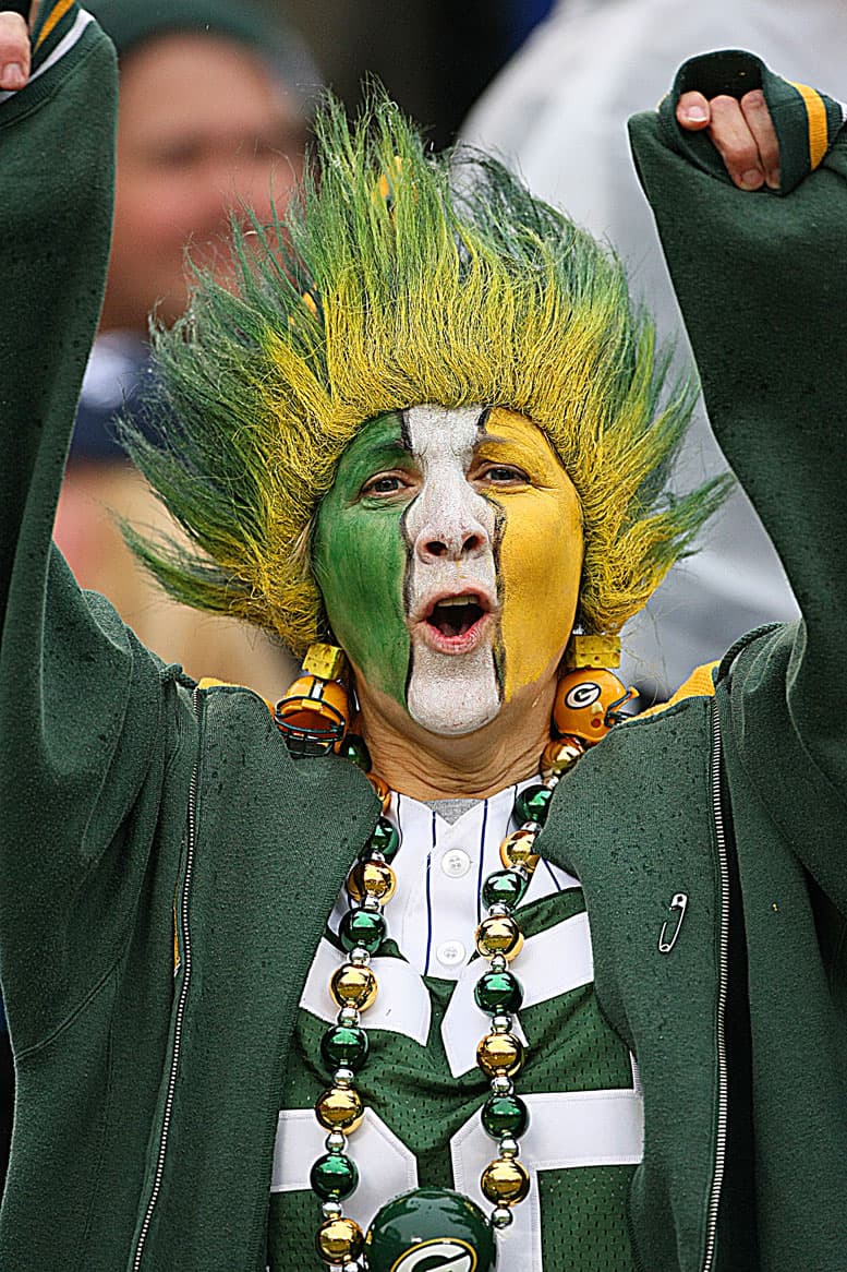 El juego entre Carolina y Green Bay de la semana 9 de la NFL tuvo varias imágenes que no se vieron en primera instancia, aquí te presentamos las mejores de ellas.