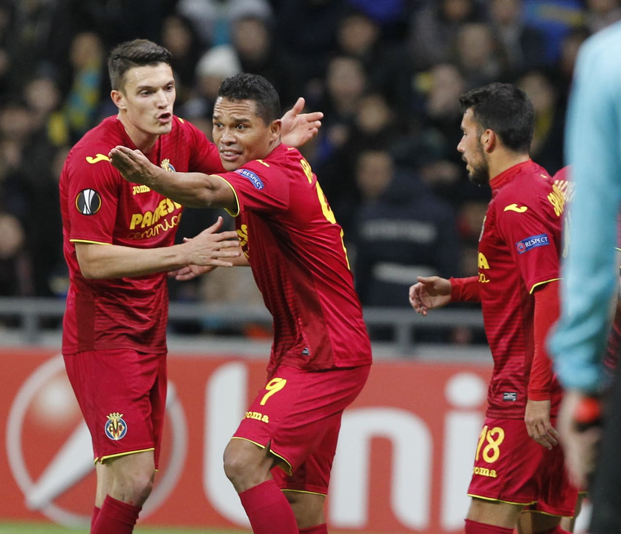 <b>Astana 2-3 Villarreal: </b>con un doblete de Cedric Bakambu y un gol de Dani Raba, el equipo español logró los tres puntos en su visita a Kazajistán que le permite clasificarse a los dieciseisavos de final del torneo a falta de una jornada para el final de la fase de grupos.