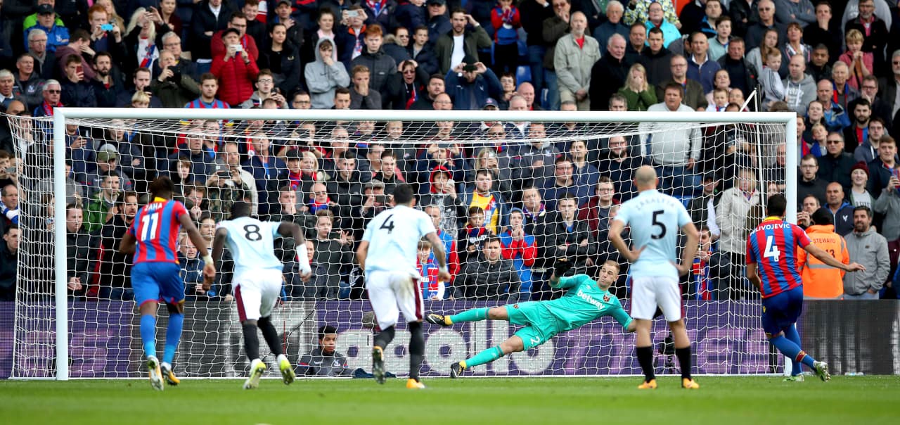 Fue el estreno en las redes para el serbio en esta temporada del fútbol inglés y un envión anímico para el Palace en el partido.