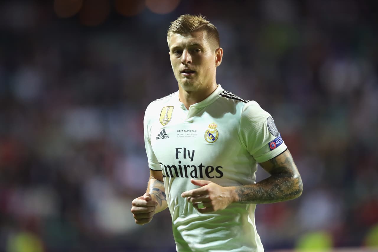 Mediocampista: Toni Kroos (Posible fichaje)
