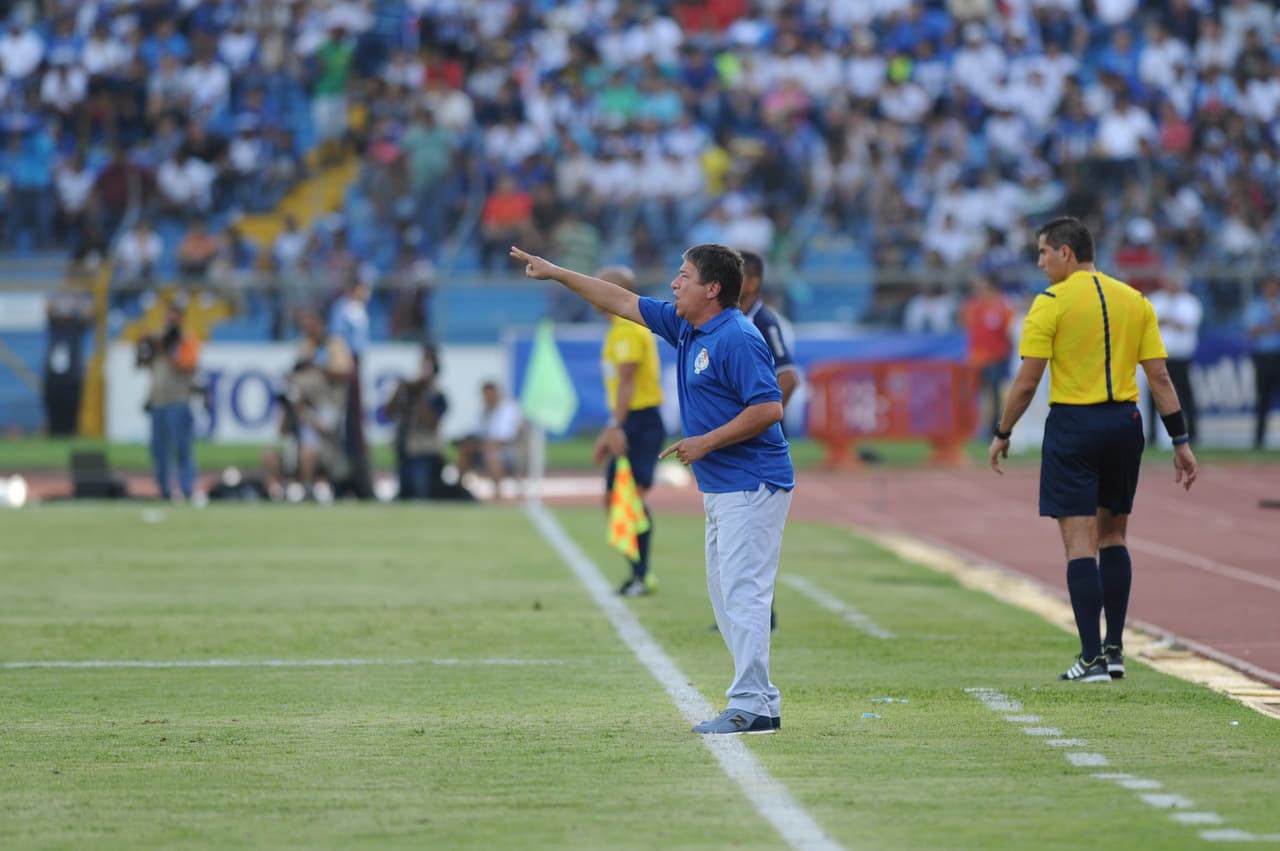 El colombiano Hernán Darío Gómez tiene el reto de llevar a Panamá a su primer mundial y la pelea por repechaje sería un primer gran paso en este reto. Sacarle puntos de diferencia a Estados Unidos sería otra forma de arrebatarle el tercer lugar.