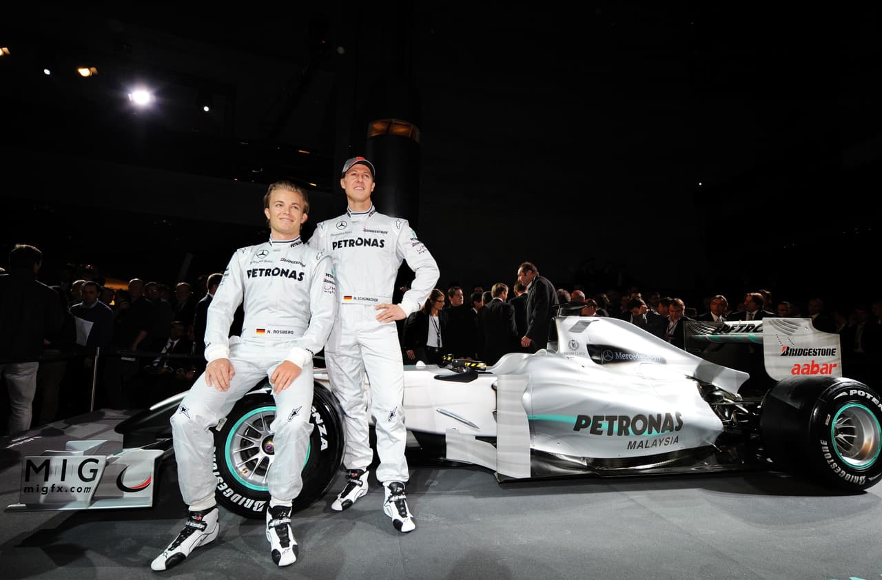 El gran piloto alemán haría dupla con el joven Nico Rosberg.