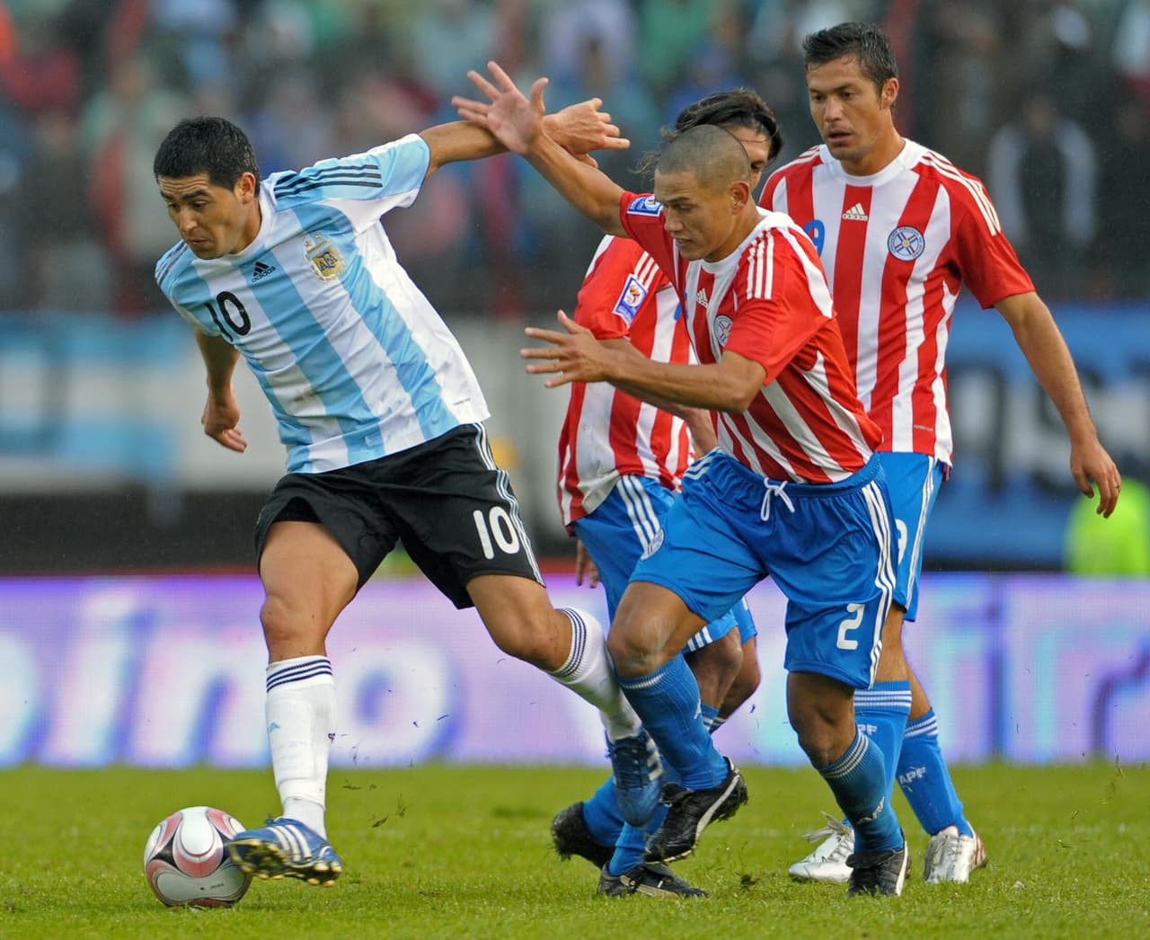 El buen momento en Pumas incluso alcanzó para que Dante López también fuera convocado con Paraguay.