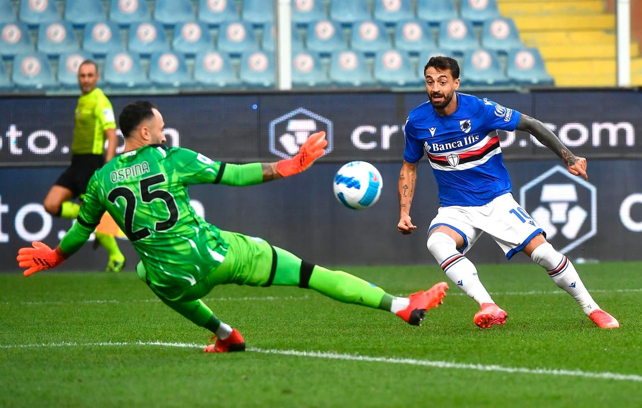 Napoli derrota con cuatro goles a Sampdoria durante la Jornada 5 en la Serie A. Victor Osimhen anotó un doblete, Fabián Ruiz Peña y Piotr Zielinksi. El mexicano Hirving Lozano hizo dos asistencias durante el partido.