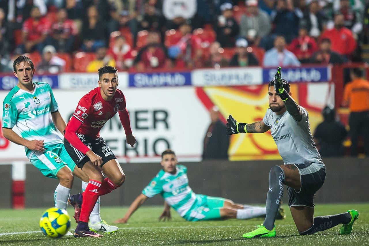 Xolos y Santos igualaron en el Estadio Caliente.
