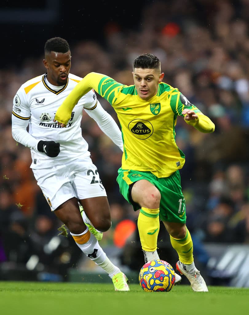 Los locales fueron los que tomaron la iniciativa del encuentro, aunque no sirve de mucho y se conforman con el empate 0-0 frente al Wolverhampton.