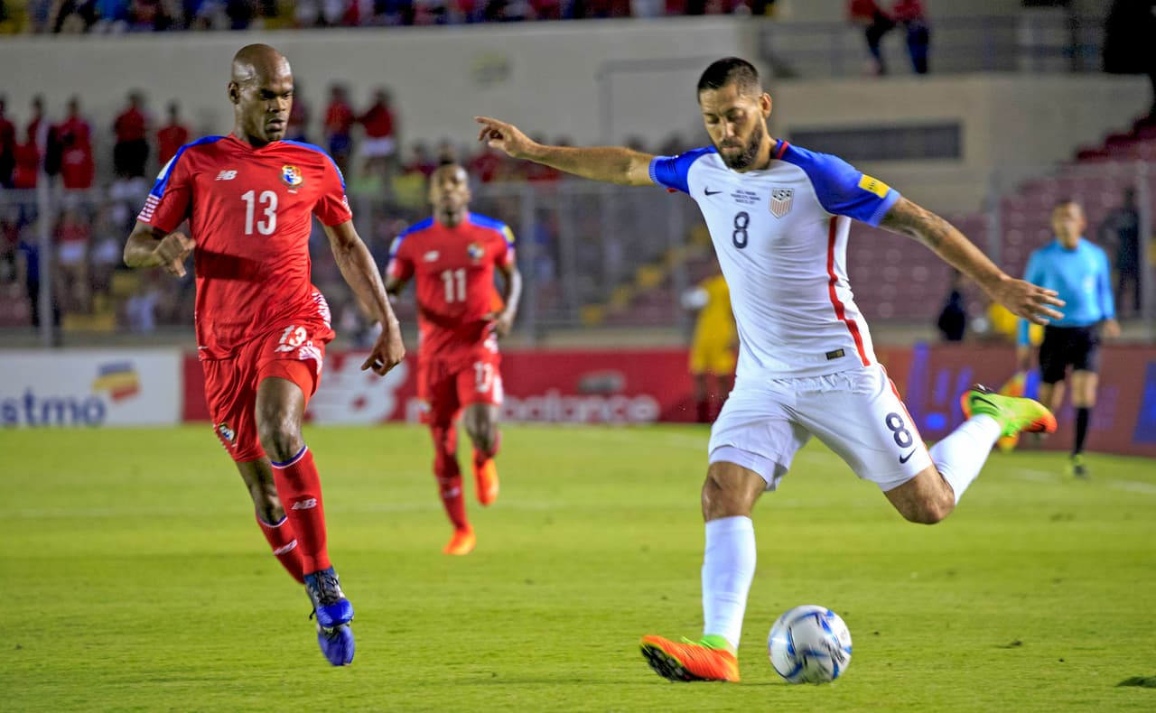 Clint Dempsey ha cargado con el peso ofensivo de su equipo y este partido no fue la excepción.