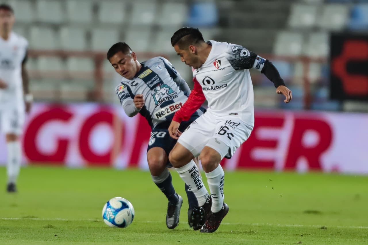 Con gol de Nacho Malcorra desde el punto penal, Atlas logra vencer a Pachuca 0-1 para romper una racha de 10 partidos sin ver la victoria.