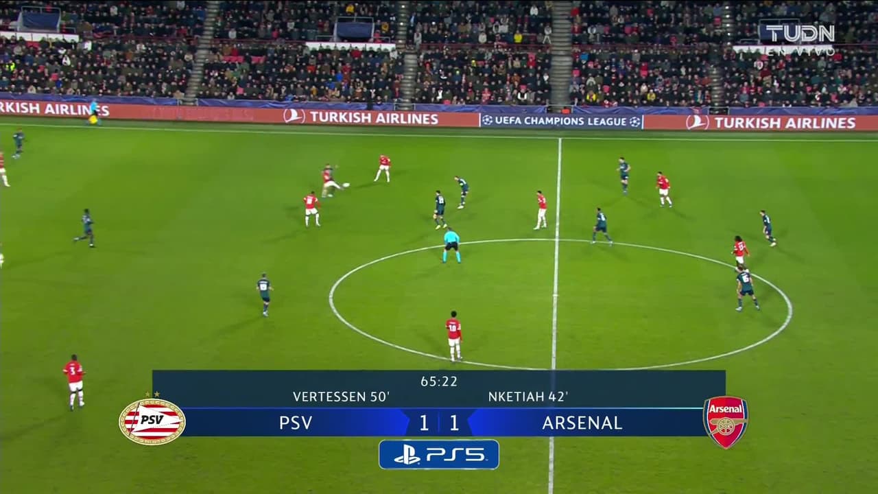 ¡TIRO ATAJADO! disparo por Ismael Saibari.