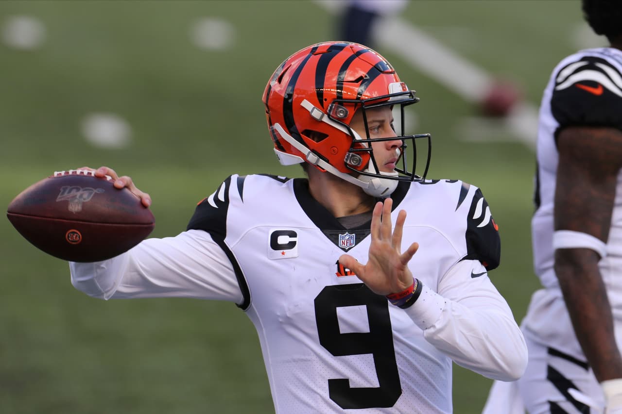 Burrow abandonó el terreno de juego en el segundo cuarto cuando los Bengals lideraban 9-7 a Washington.
<br>