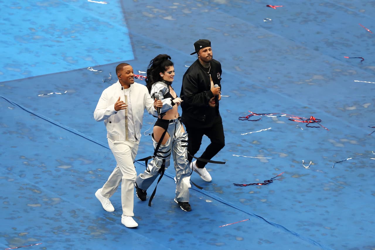 Era Istrefi, Will Smith y Nicky Jam prendieron la fiesta en la ceremonia de clausura en el estadio de Luzhniki, con un colorido y espectáculo y recordando los buenos momentos de Rusia 2018.