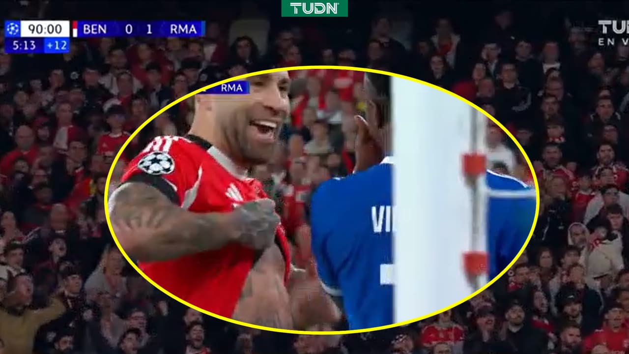 Otamendi se burla de Vinicius mostrándole su tatuaje de la Copa del Mundo