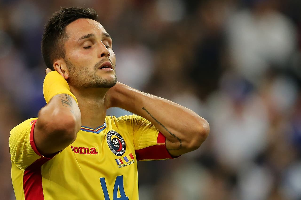 Francia derrotó 2-1 a Rumania en el partido inaugural de la Eurocopa 2016.