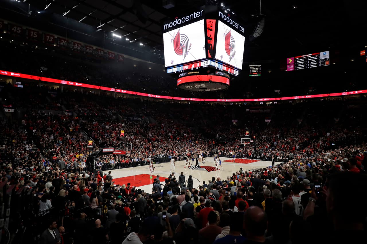 El Moda Center será escenario del juego 4 este lunes, donde los Trail Blazers podrían iniciar el camino a su cita con la historia o los Warriors avanzar a las Finales de la NBA.