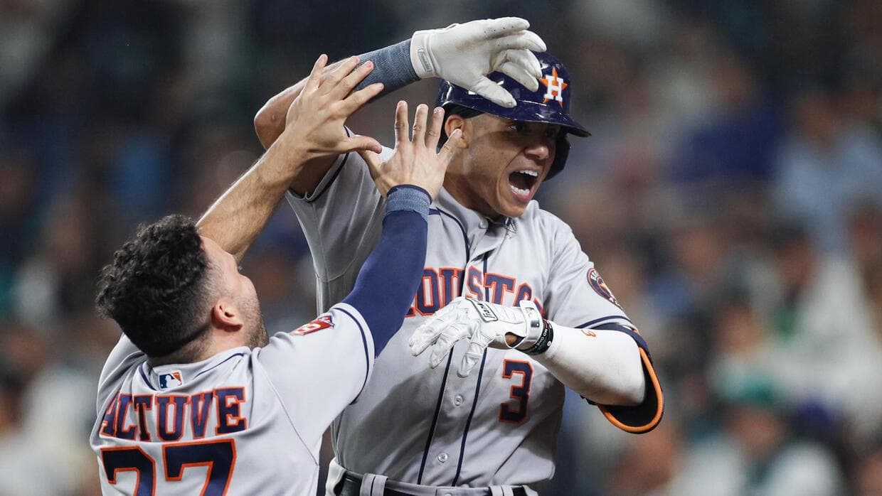 Houston barre a Seattle en un juego para la historia