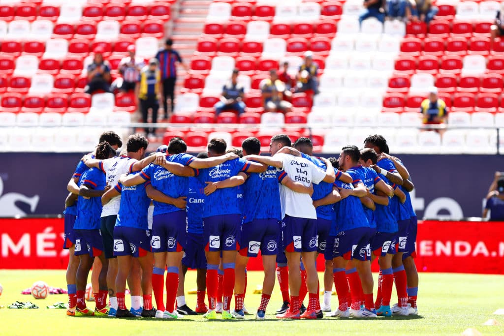 Rogelio Funes Mori, de penal, le dio el triunfo a Rayados sobre Atlético San Luis. El jugador nacionalizado mexicano marcó, a los 83 minutos, y le dio una sufrida victoria al Monterrey.