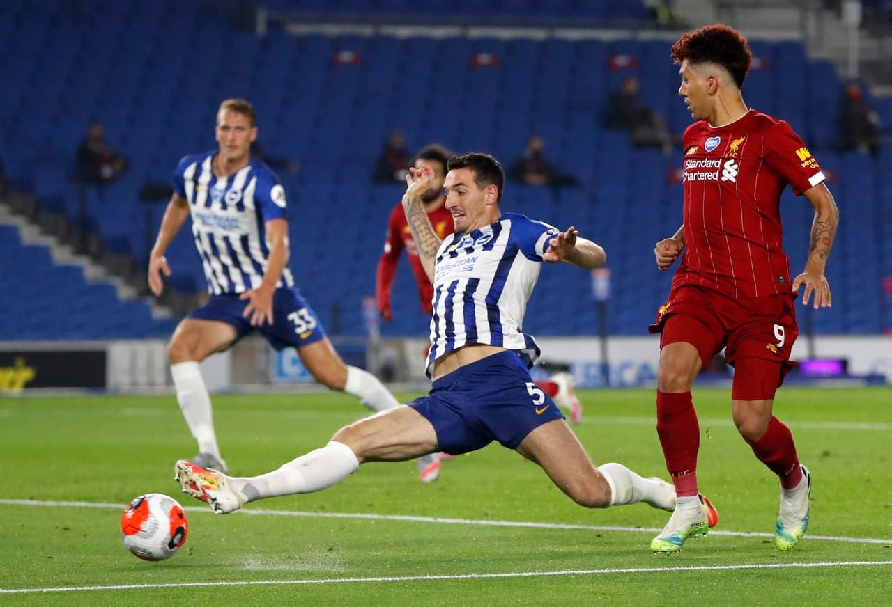 Con dobete de Mohamed Salah y gol de jordan henderson, el Liverpoool se impone 1-3 en su visita al Brighton & Hove Albion.
