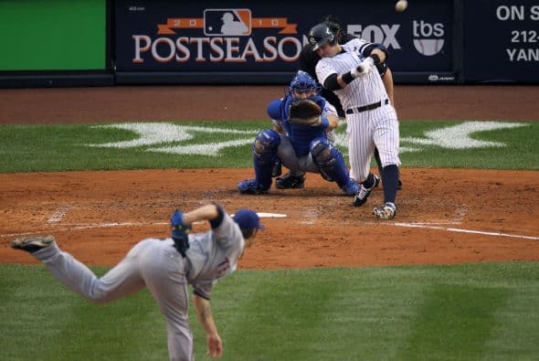 Nick Swisher también consiguió volarse la barda.