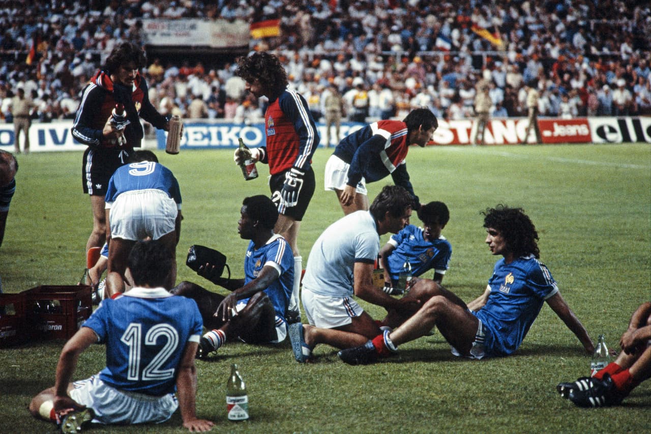 Era la primera experiencia para ambos países, pues nunca se había usado esta forma de definición en ediciones previas.