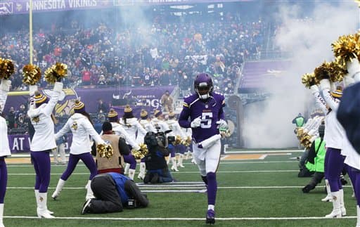 #1 Teddy Bridgewater, QB, Minnesota Vikings: El QB comenzó a silenciar críticas al final de su temporada de novato, su índice de pasador (85.2) fue la quinta mejor que cualquier pasador novato iniciando al menos ocho partidos desde 1990 (AP-NFL).