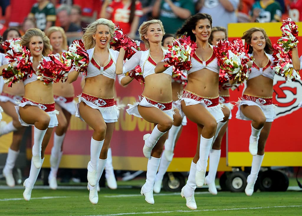 Kansas City Chiefs es un equipo sólido en ambos lados de la pelota y buscaran alcanzar el Super Bowl con el ánimo de sus fieles porristas