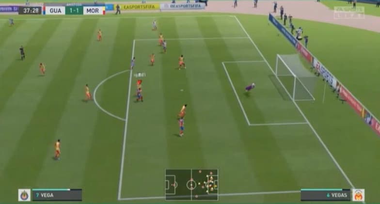 César Huerta le da una cucharada de su propia medicina a Raul Gudiño y con una voltereta se lleva los tres puntos en el cierre de la jornada 12 de la eLiga MX.