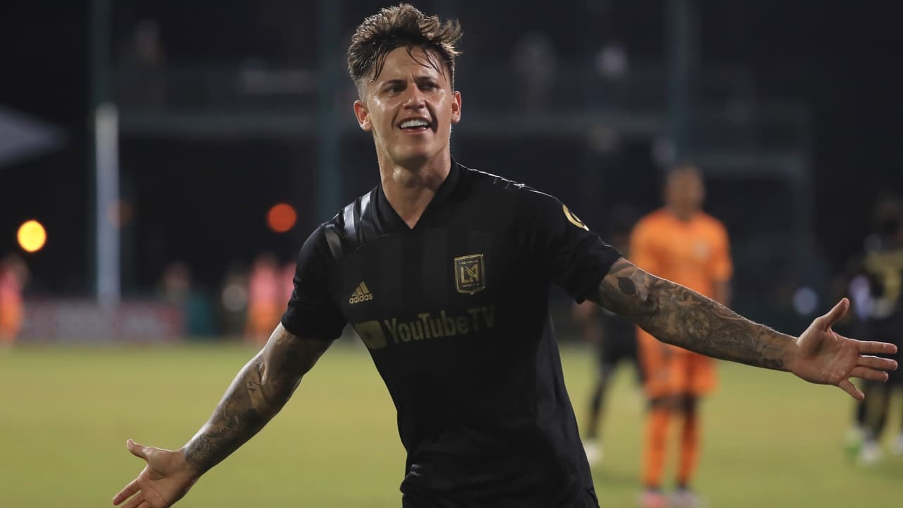 América se interesa en Brian Rodríguez como refuerzo si sale Meré