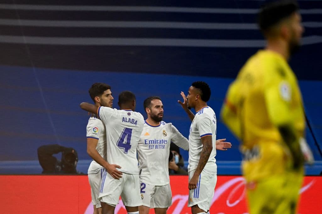 Real Madrid se quita el sabor amargo del martes pasado y golean 3-0 al Alavés en el Santiago Bernabéu.