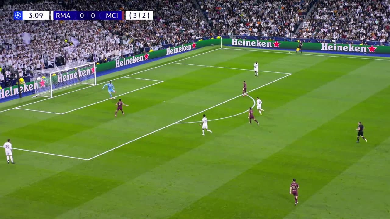 ¡GOL!  anota para Real Madrid. Kylian Mbappé