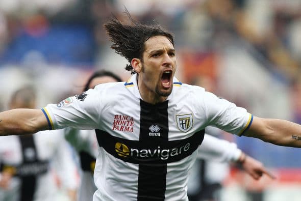 El atacante brasileño naturalizado italiano logró un doblete y el Parma sacó el empate.