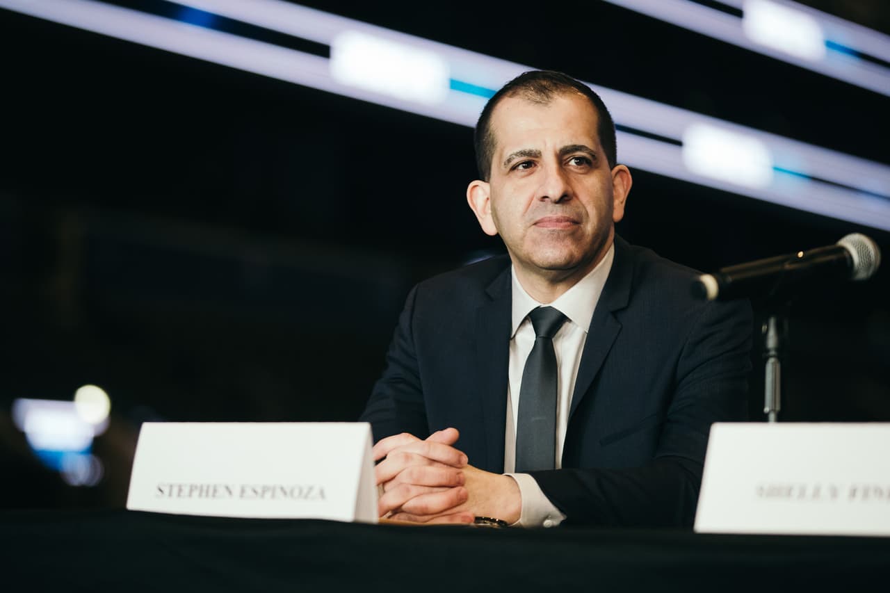 Deontay 'The Bronze Bomber' Wilder vs. Dominic 'Trouble' Breazeale