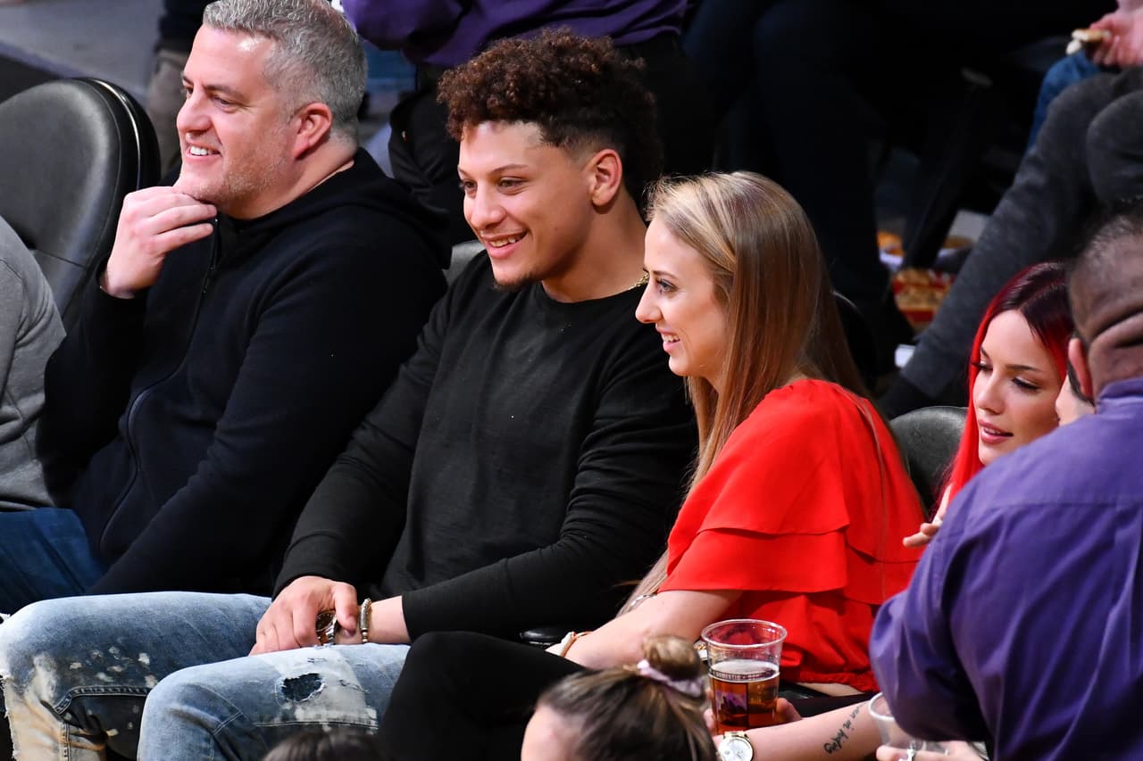 También estuvo Patrick Mahomes, jugador de los Kansas City Chiefs de la NFL, junto a su pareja Brittany Matthews.