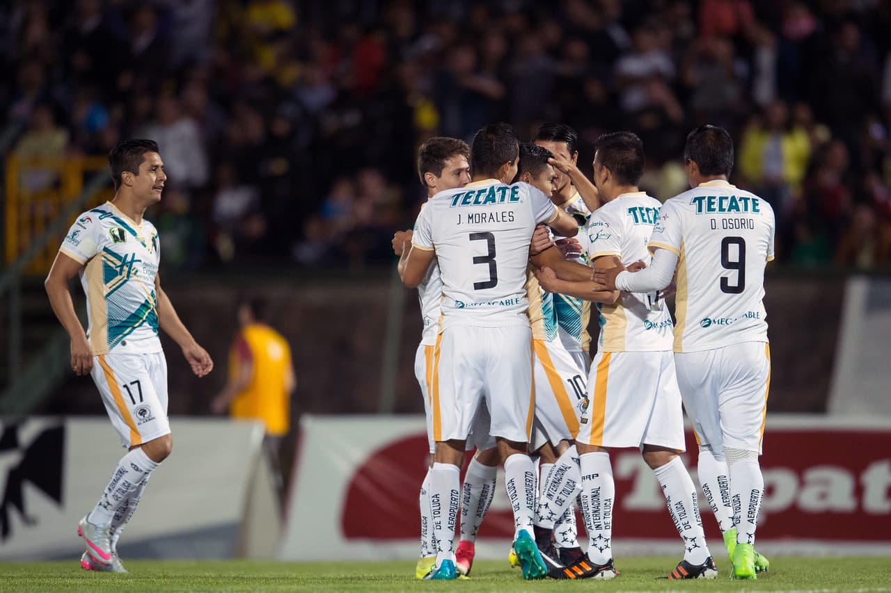 La sorpresa fue mayor con el aumento del marcador al minuto 30 del primer tiempo con tanto de Juan Morales.