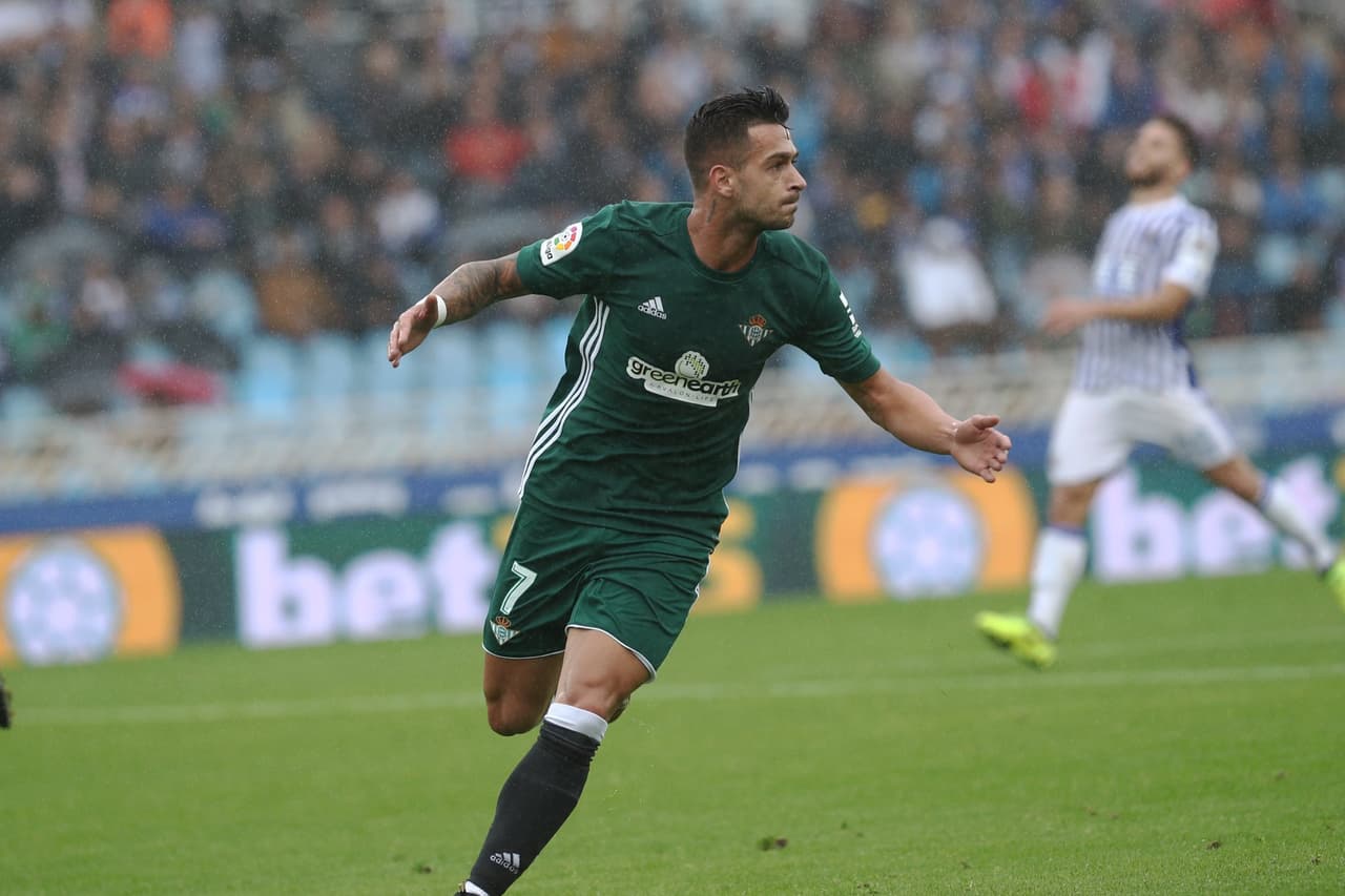 Para complicar la situación a los locales, Sergio León marcaría en el minuto 85 lo que parecía un 4-3 definitivo a favor del Bétis.