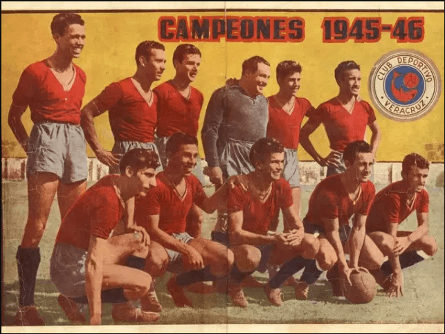 1. Su segundo y último campeonato de Liga lo obtuvieron en la temporada 1949-50, así como el primer campeón de goleo en la historia del club, Julio Ayllón, mejor conocido como ‘el Negro Aparicio’.