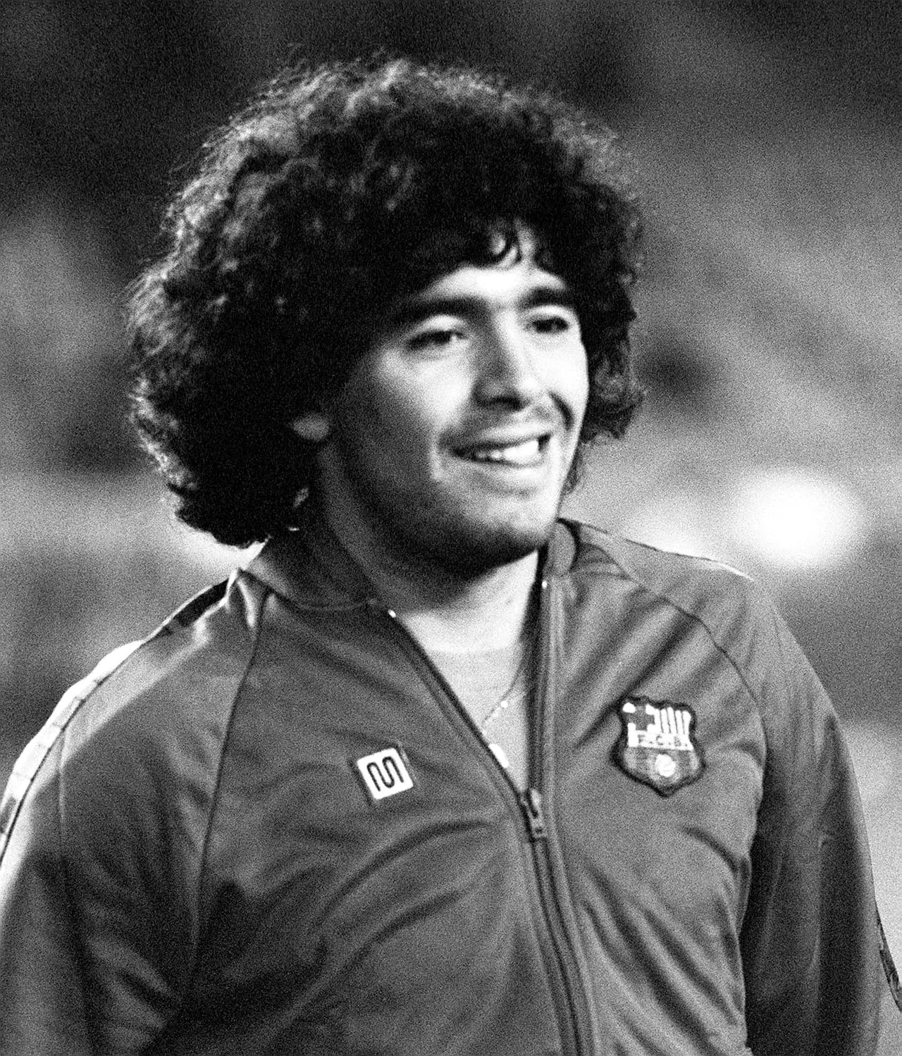 El volante llegó al Barcelona de España en septiembre de 1982. Allí no tuvo brillo, a pesar de que fue campeón de Copa del Rey, Copa de la Liga y de Supercopa de España. Solo estuvo dos años en el club catalán.