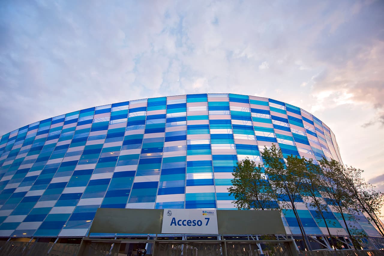 Puebla reinauguró su casa con un juego contra el Boca Juniors.