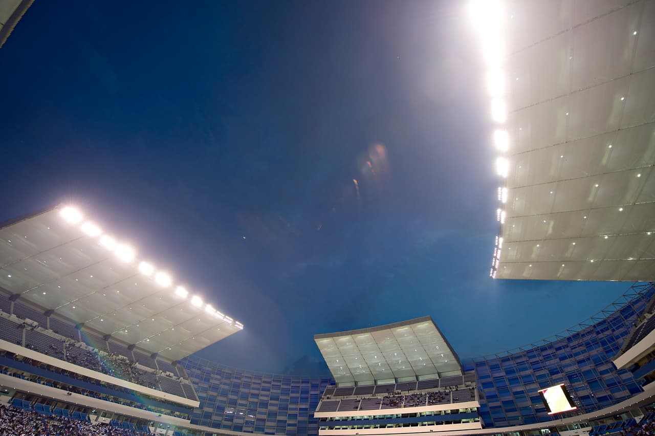 Puebla reinauguró su casa con un juego contra el Boca Juniors.