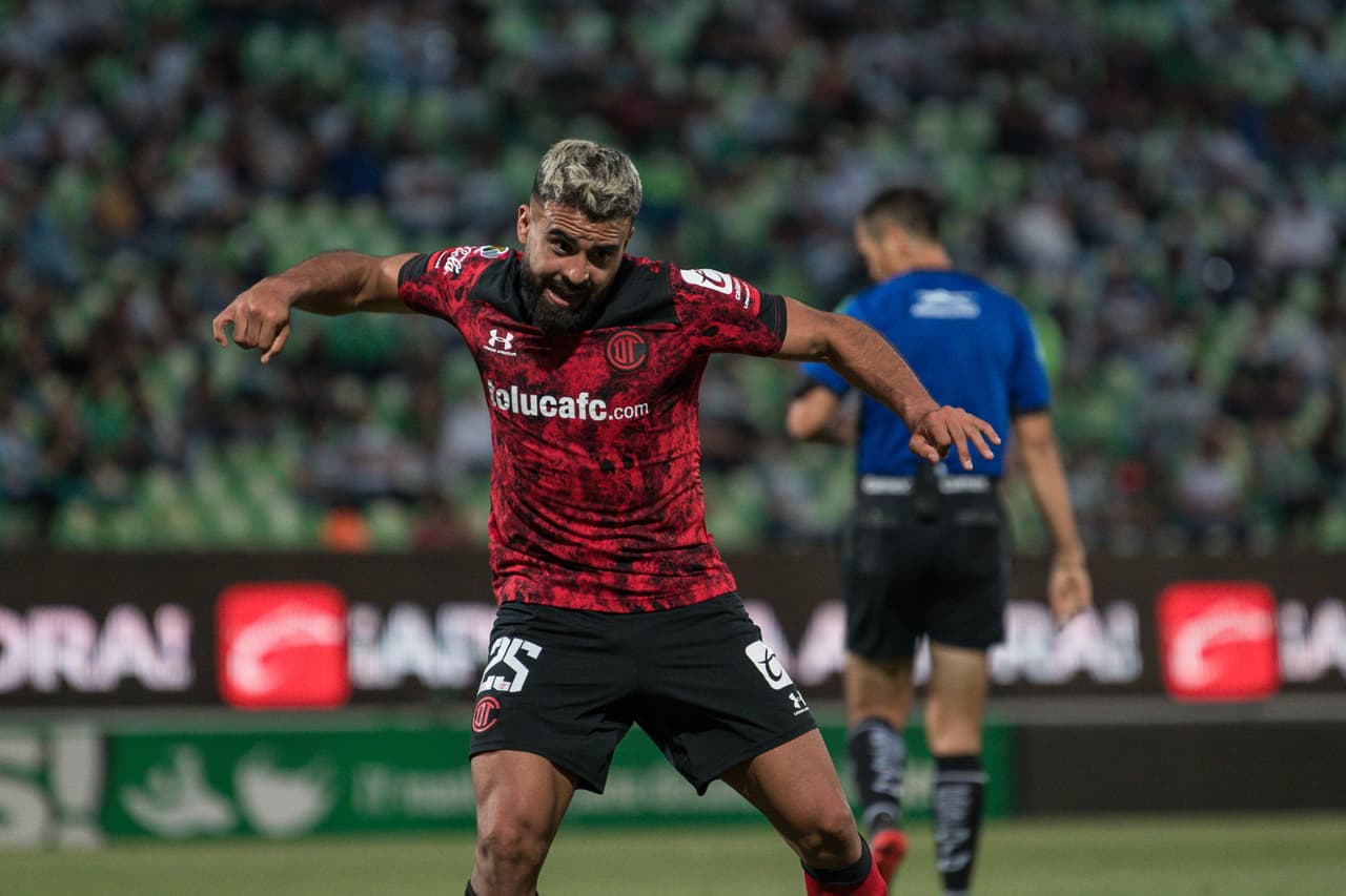 Con autoridad Santos se impone al Toluca y se mantiene en la pelea por un puesto directo para los Cuartos de Final.