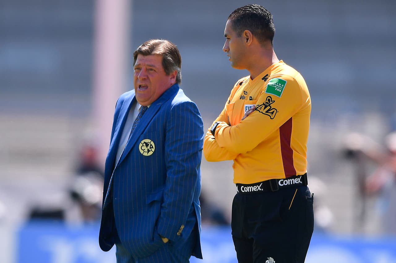 Miguel Herrera sumó su primera derrota como DT del América frente a Pumas