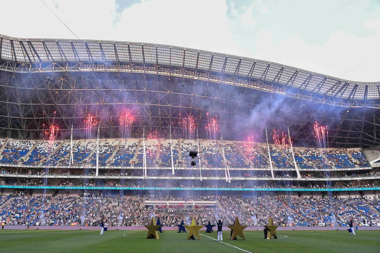 La casa de Rayados, ‘El Gigante de Acero’, favorece la visión de los aficionados al contar con 34° de inclinación en las gradas.